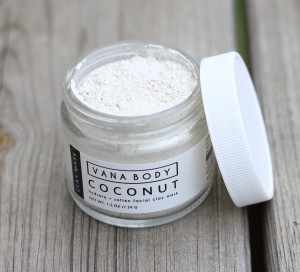 Vana Body Coconut Clay Mask