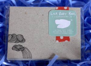 Lila Ruby King weather mini notecards