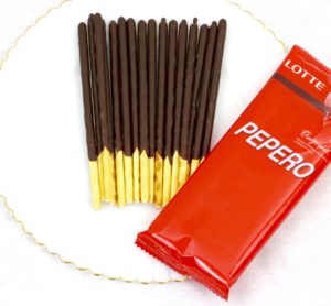 Pepero Chocolate Dipped Cookie Sticks