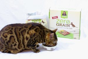 Agi eating Nutrish Zero Grain