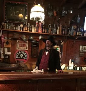 2016-09-01 Deadwood