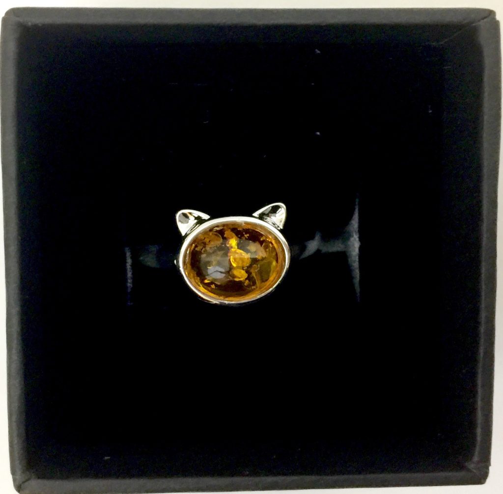 Kitty amber ring2