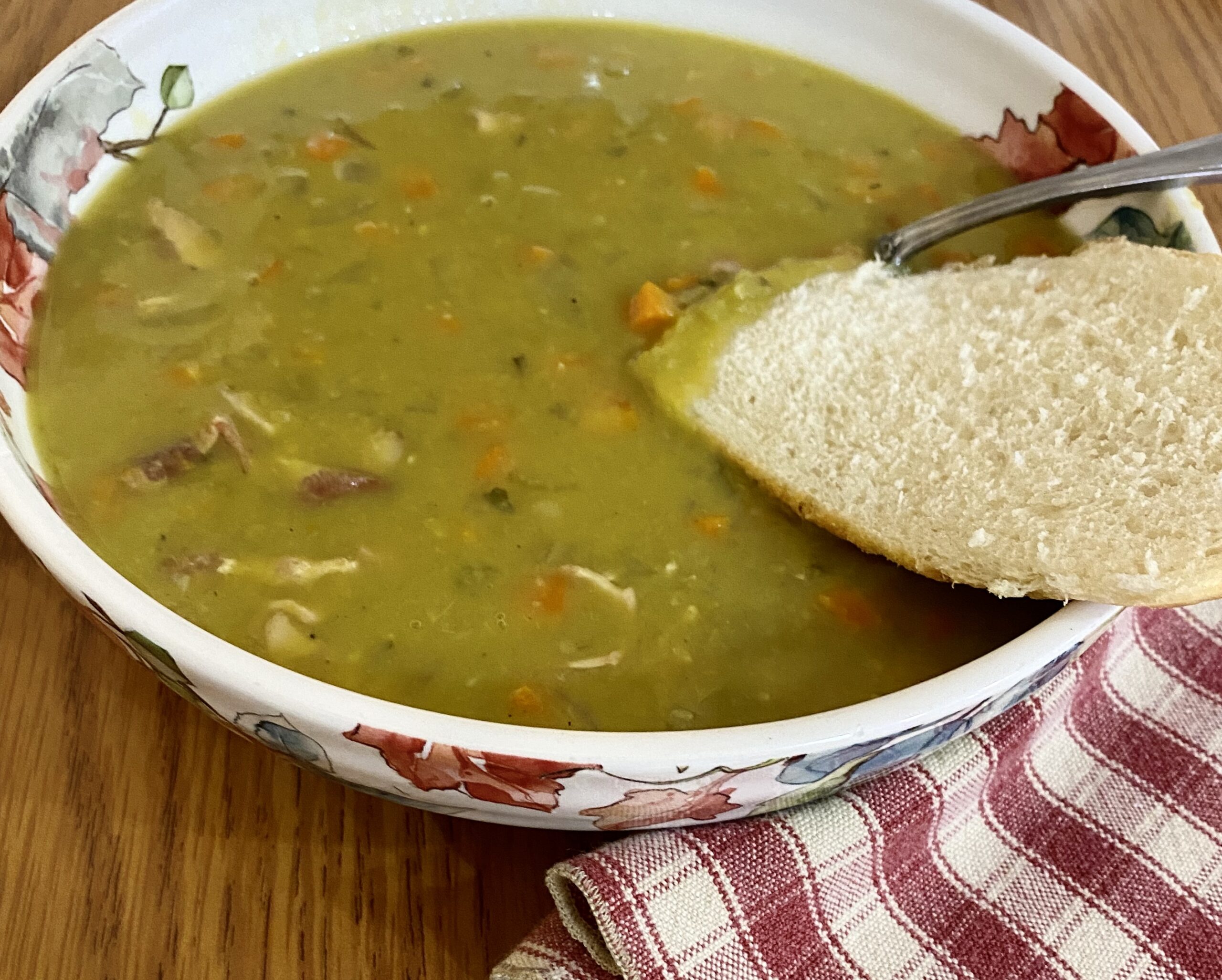 Crockpot Split Pea Soup with Ham - Favorite Family Recipes